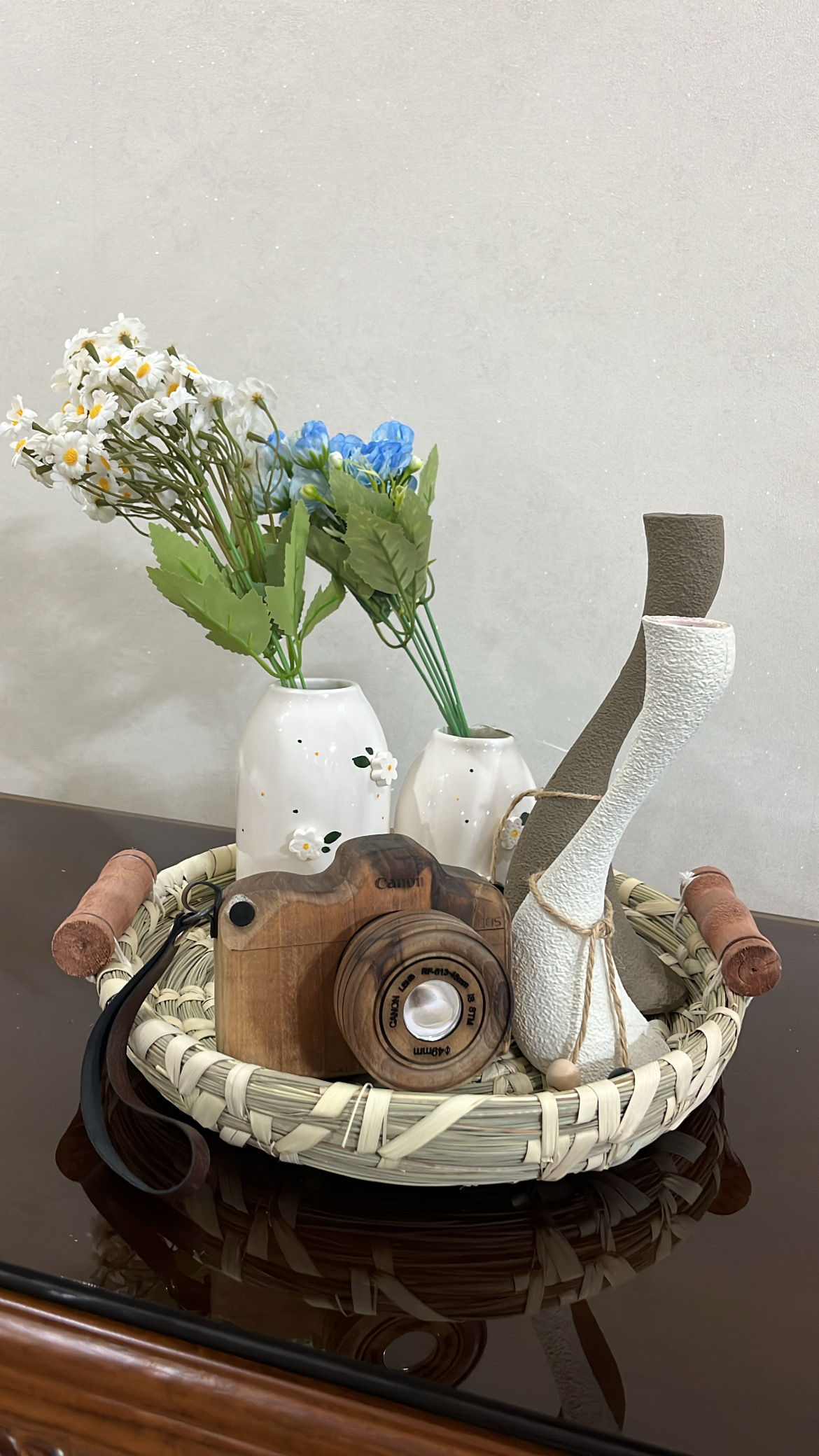 سبد دسته چوبی